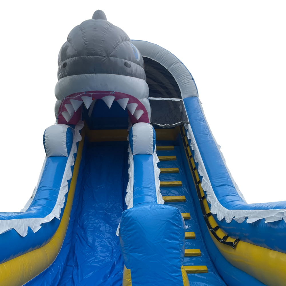 noleggio gonfiabili shark slide Gonfiabiland noleggio gonfiabili shark slide Gonfiabiland